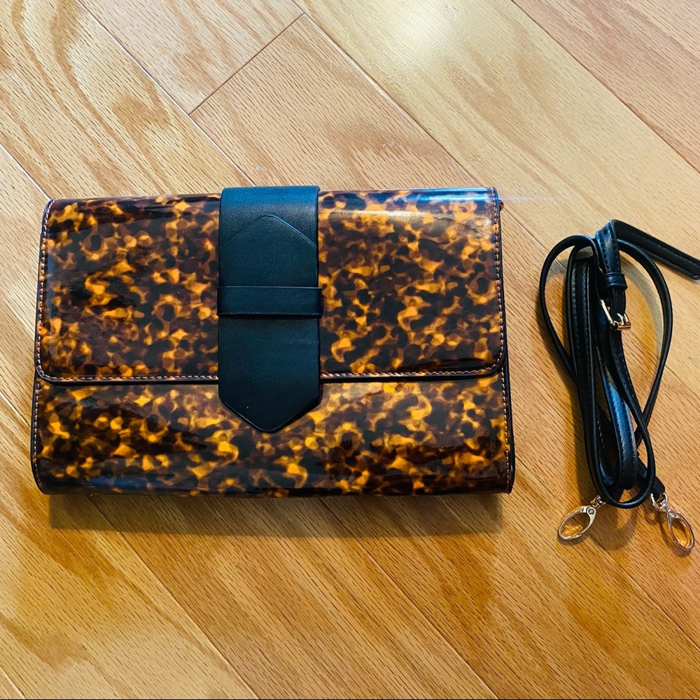 JustFab clutch with strap